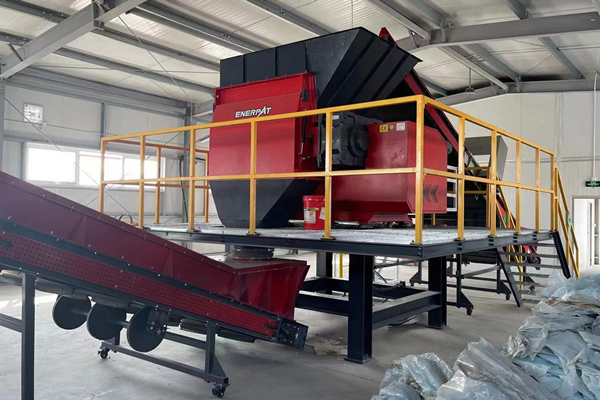 Индивидуальное оборудование для измельчения пластиковых отходов, корпус 1